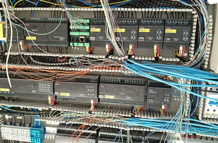 Tuya, KNX, Zigbee i Wi-Fi sistemi